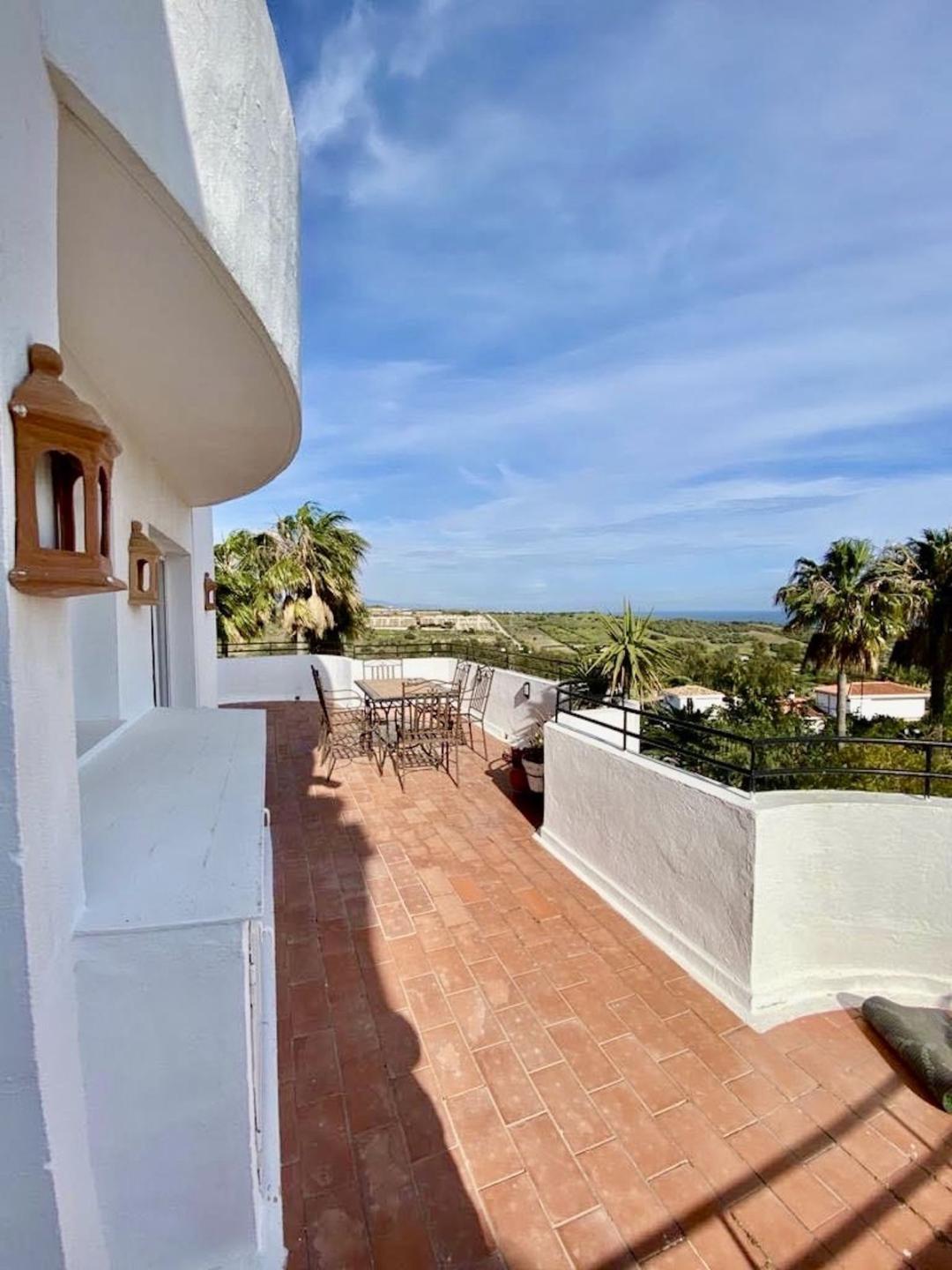 Apartment Penthouse in Estepona