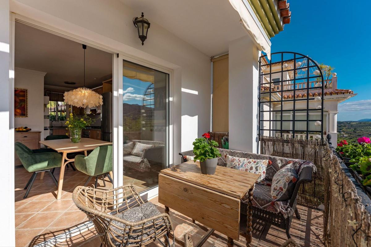 Villa Detached in Monda