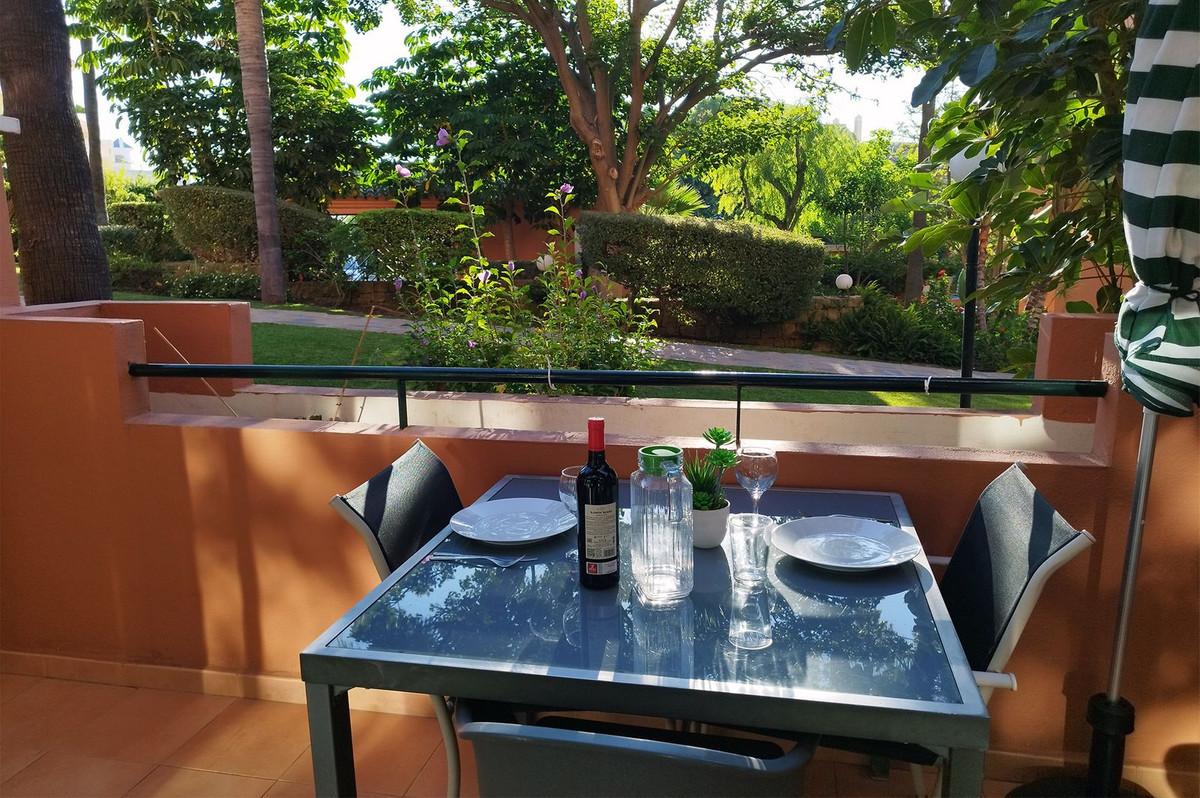 Apartment Ground Floor in Estepona