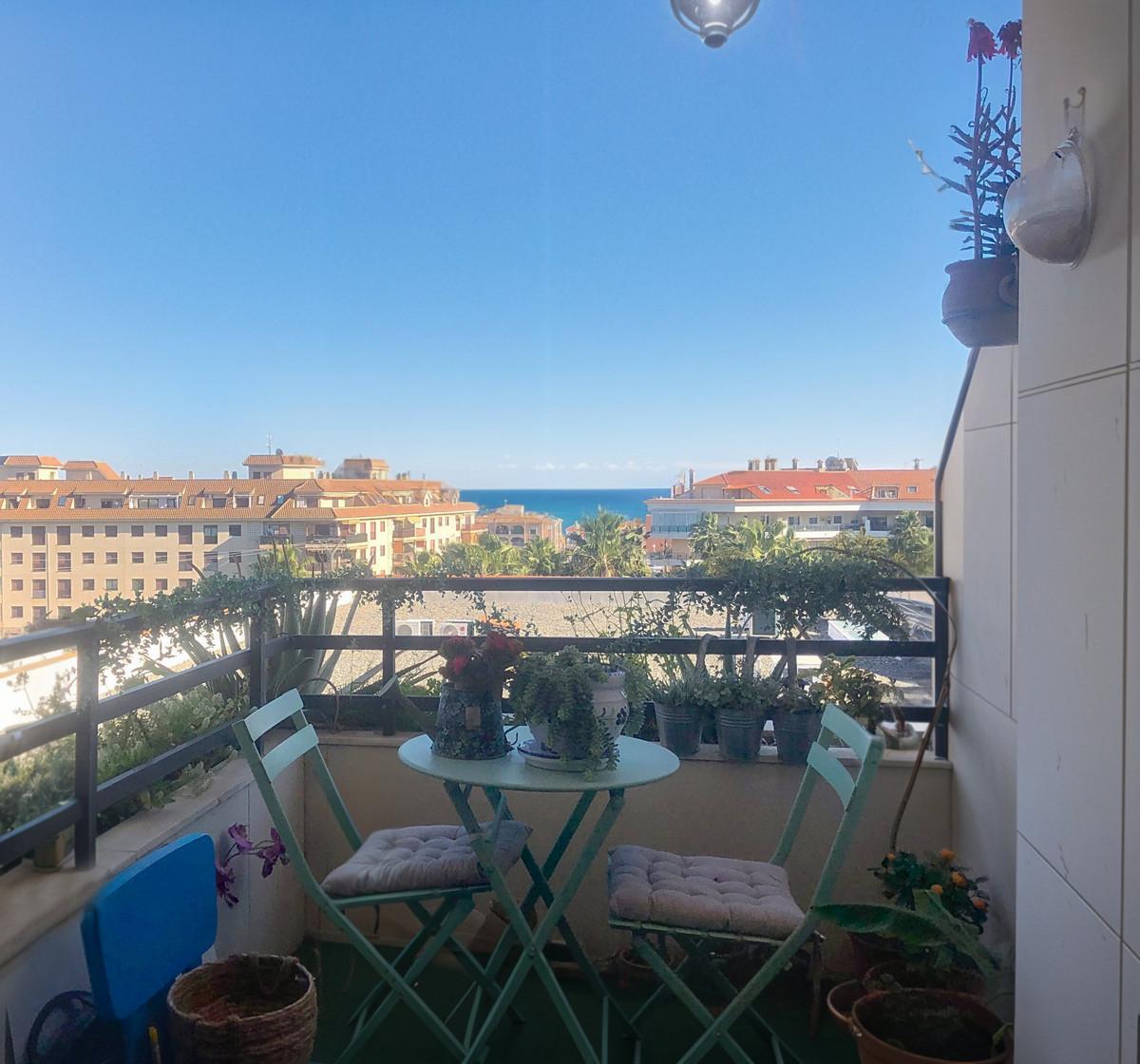 Apartment Middle Floor in San Luis de Sabinillas