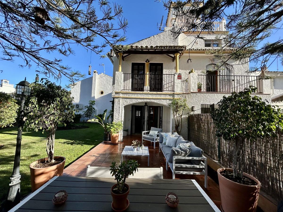 Townhouse Terraced in Málaga