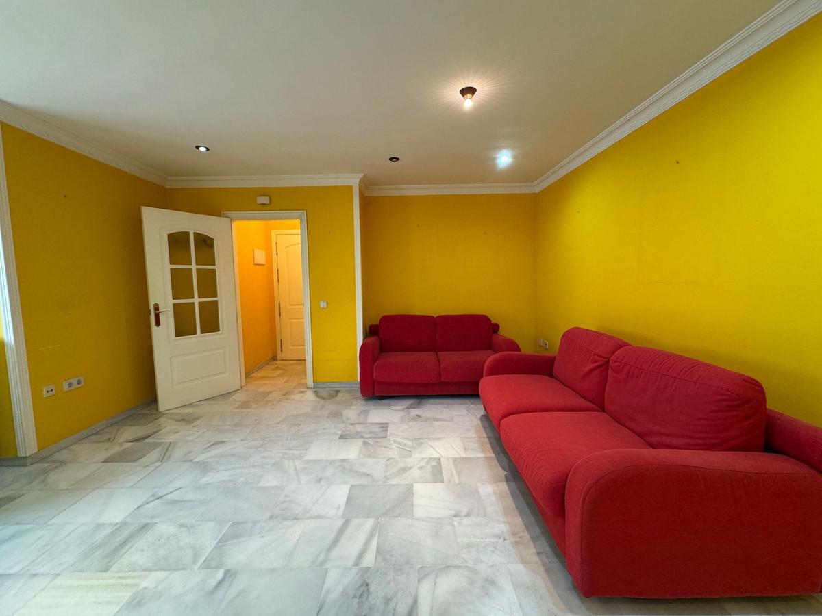 Apartment Middle Floor in Marbella