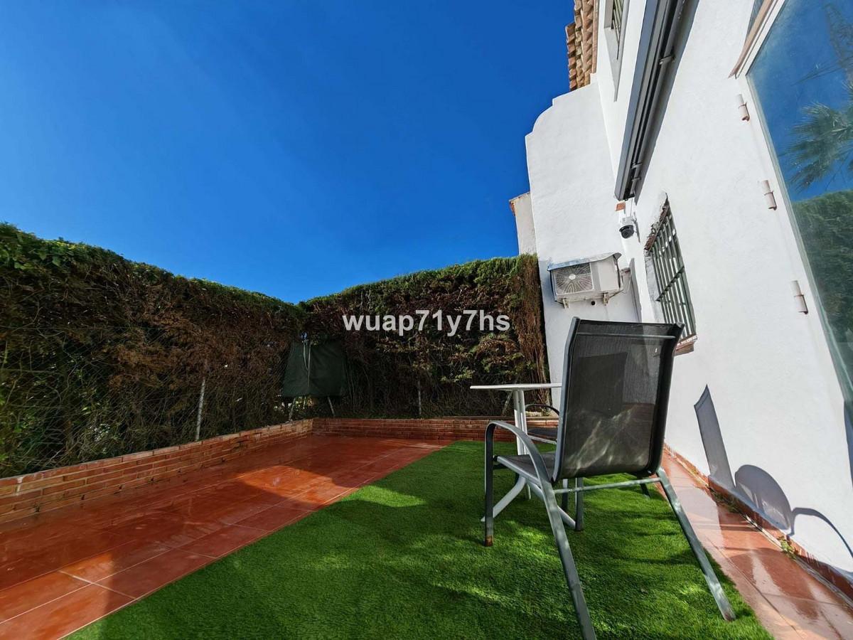 Villa Semi Detached in Estepona