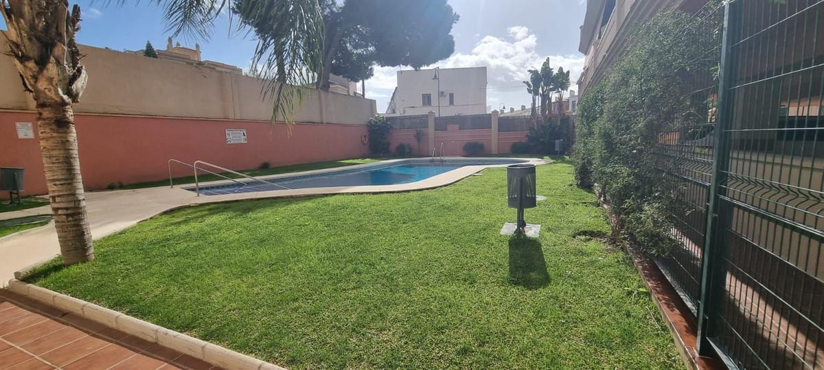 Apartment Middle Floor in Mijas Costa
