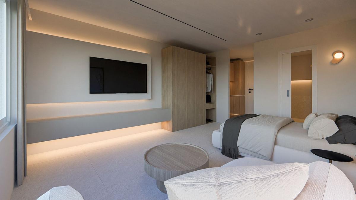 Apartment Penthouse in Nueva Andalucía