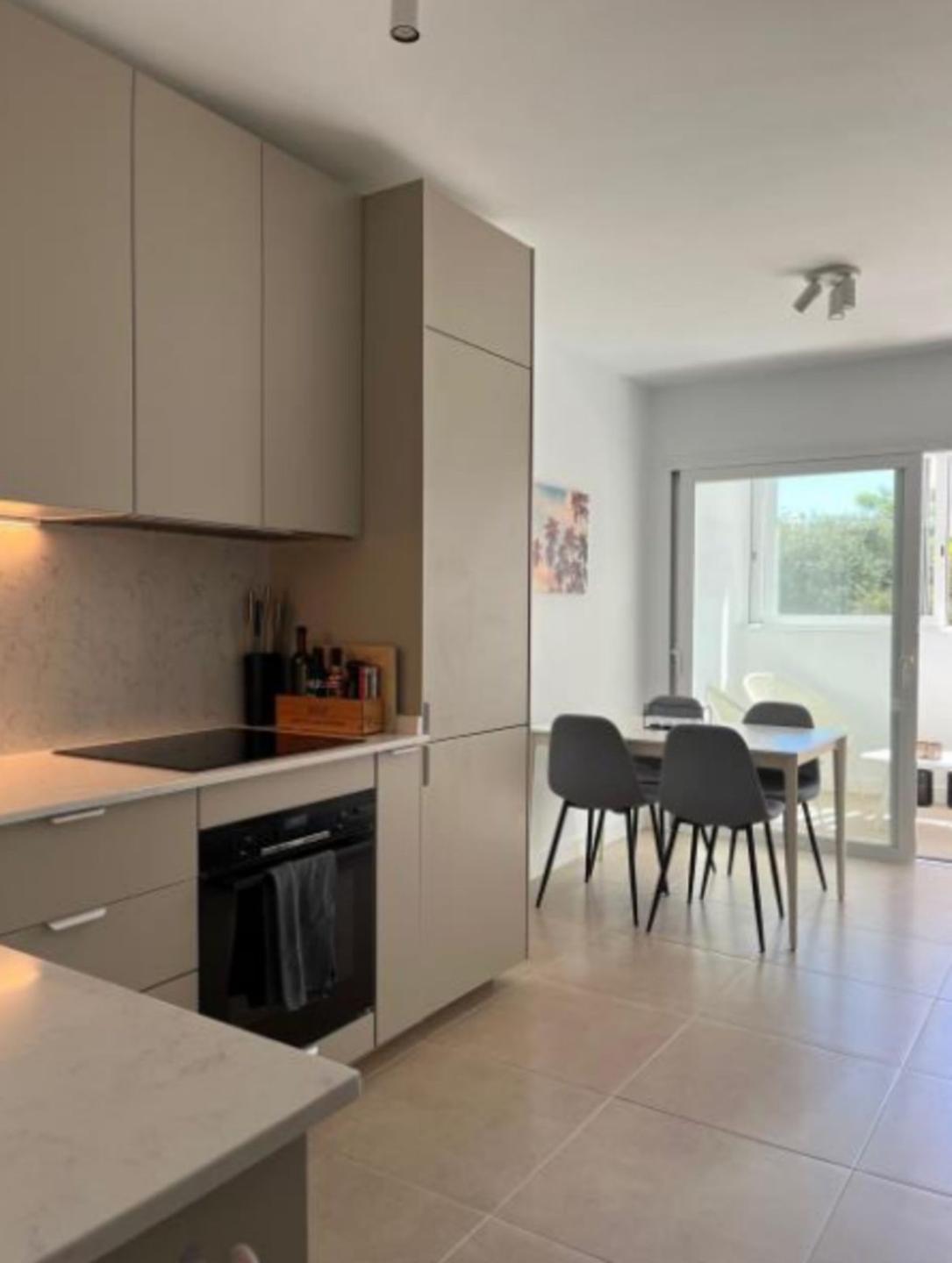 Apartment Middle Floor in Marbella