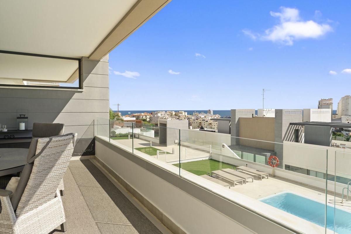 Apartment Middle Floor in Estepona
