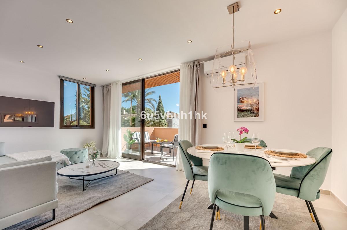 Apartment Middle Floor in Estepona