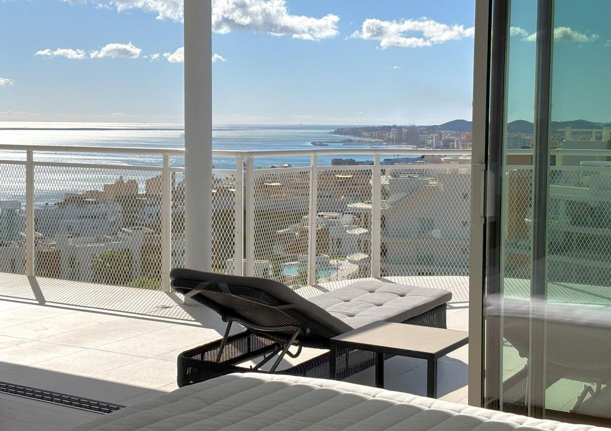 Apartment Penthouse in Fuengirola