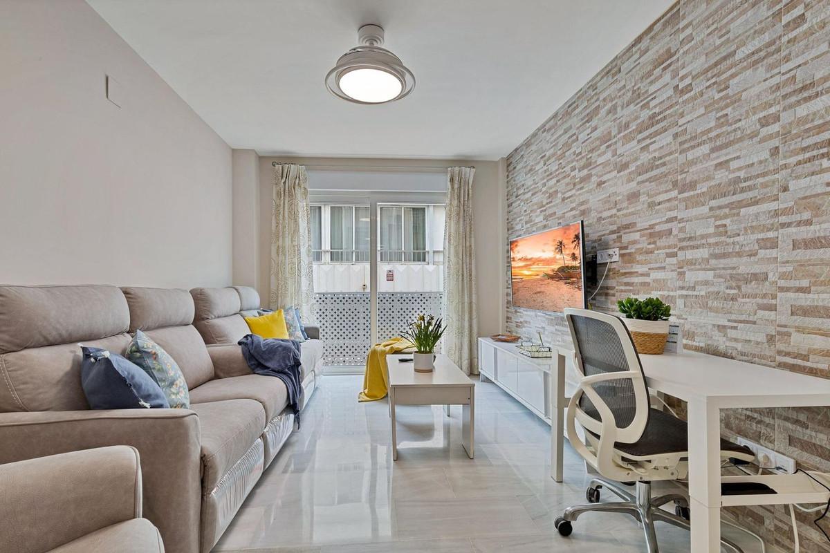Apartment Middle Floor in Fuengirola