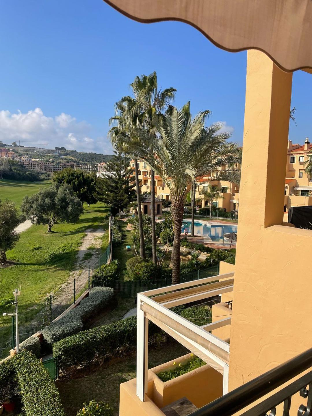 Apartment Penthouse in La Duquesa