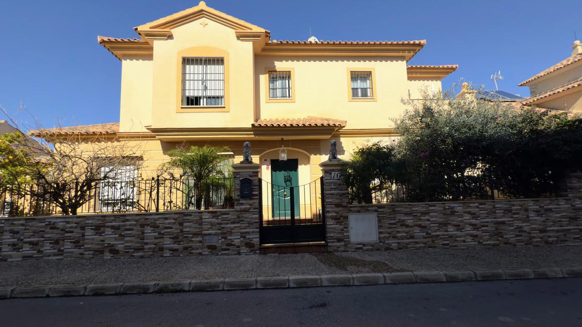 Villa Detached in Antequera