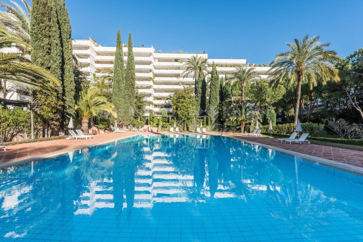 Apartment Middle Floor in Marbella