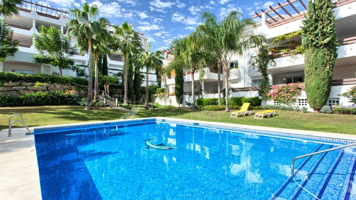 Apartment Middle Floor in Estepona