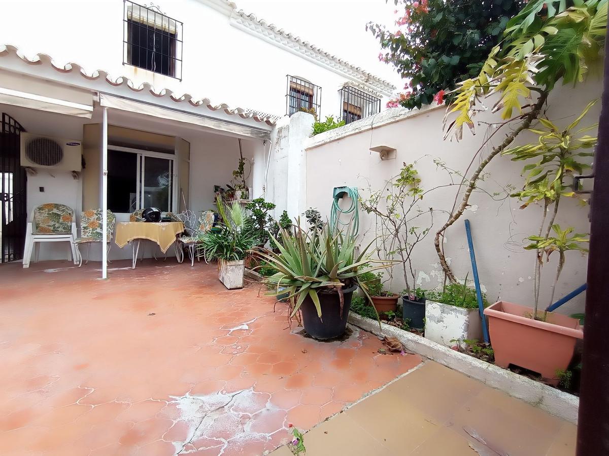 Villa Semi Detached in Fuengirola