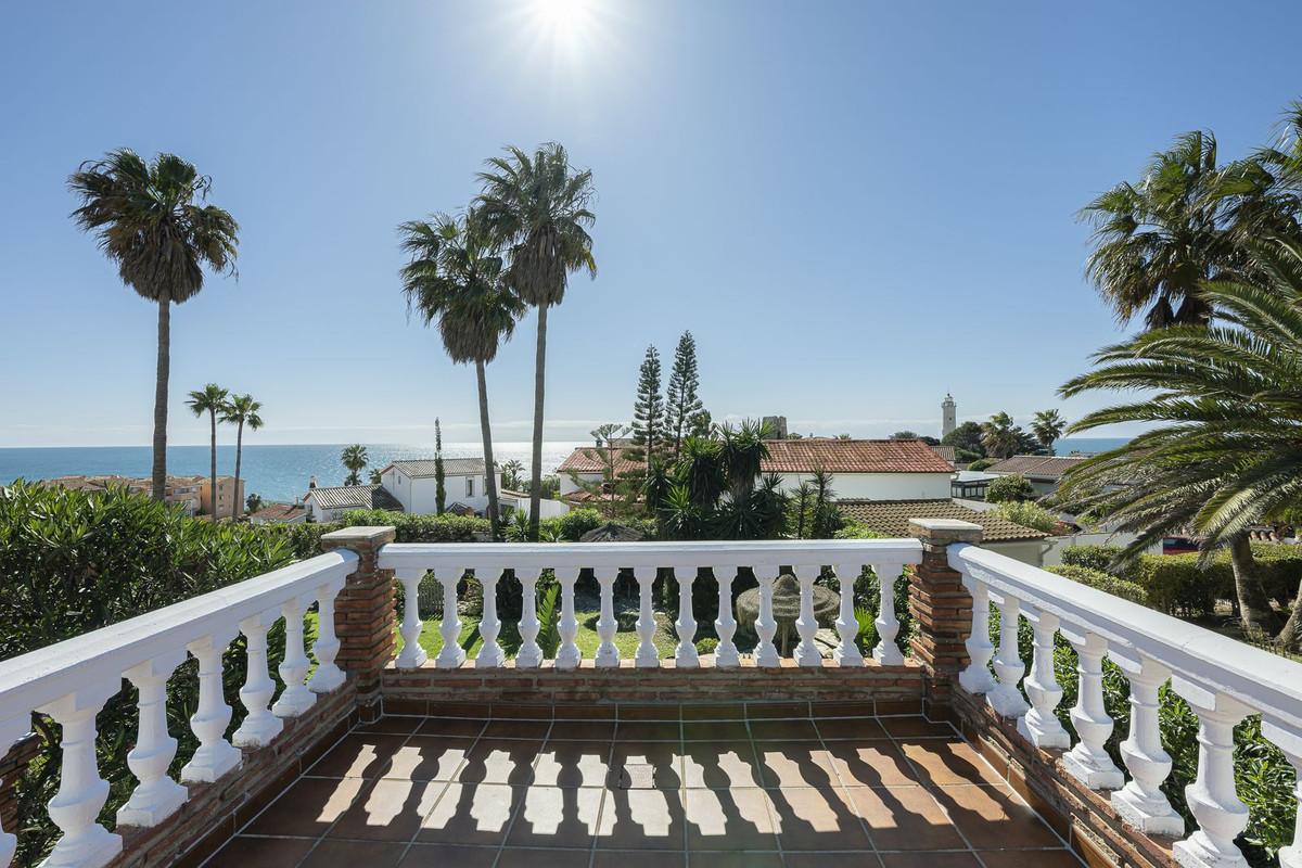 Villa Detached in El Faro