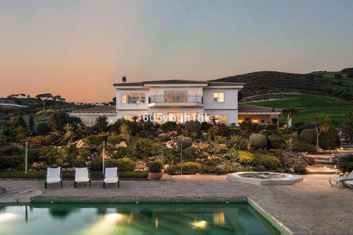 Villa Detached in Antequera