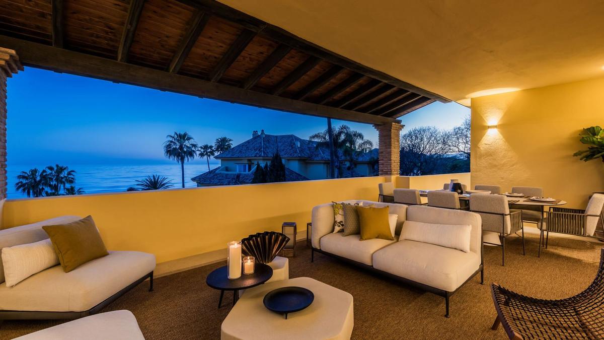Apartment Penthouse Duplex in Los Monteros