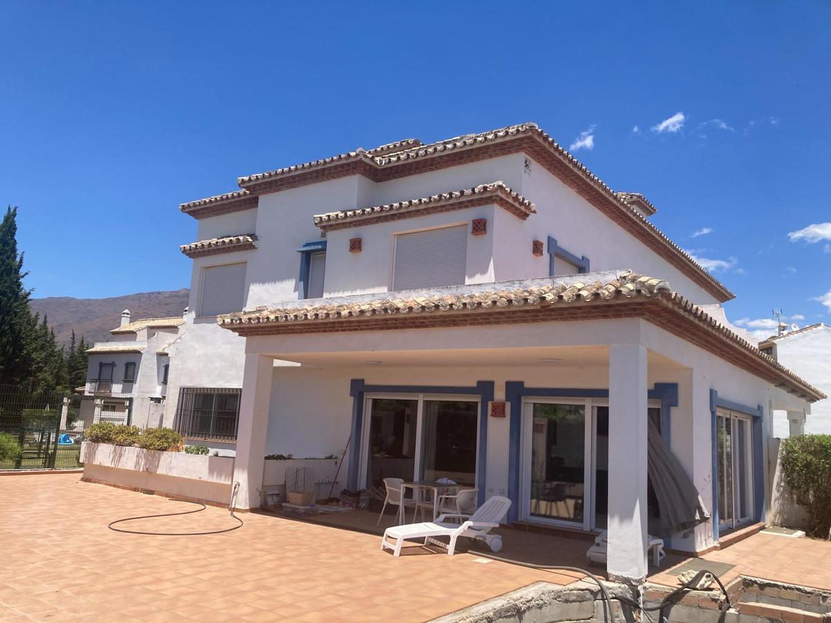 Townhouse Terraced in Estepona