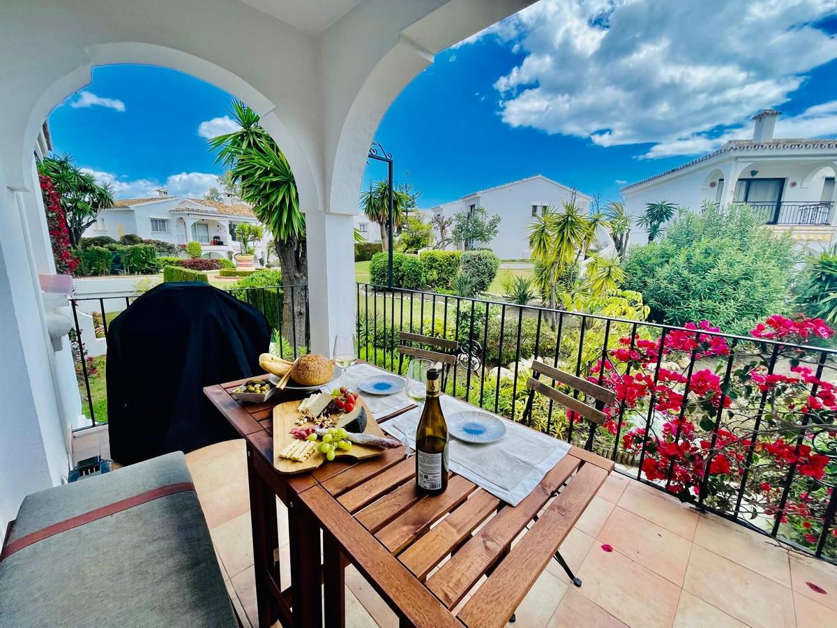 Apartment Penthouse in El Paraiso