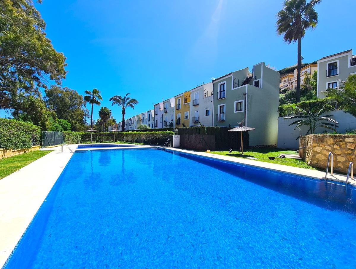 Townhouse Terraced in Casares