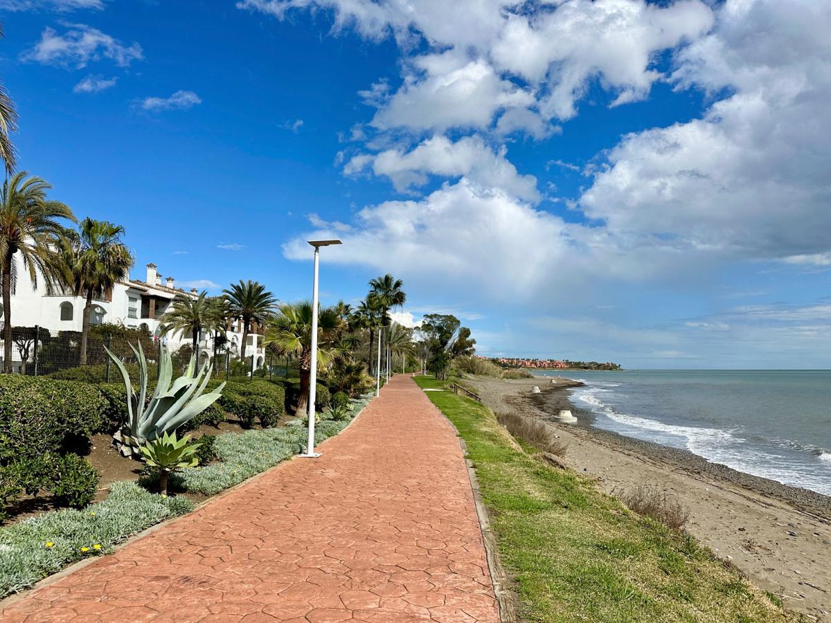 Studio Middle Floor in Estepona