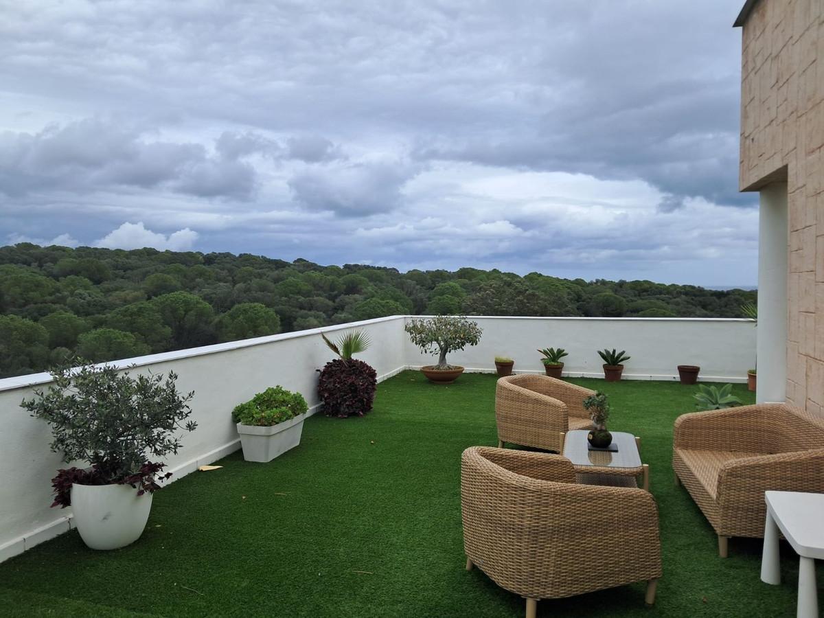 Apartment Penthouse in La Alcaidesa