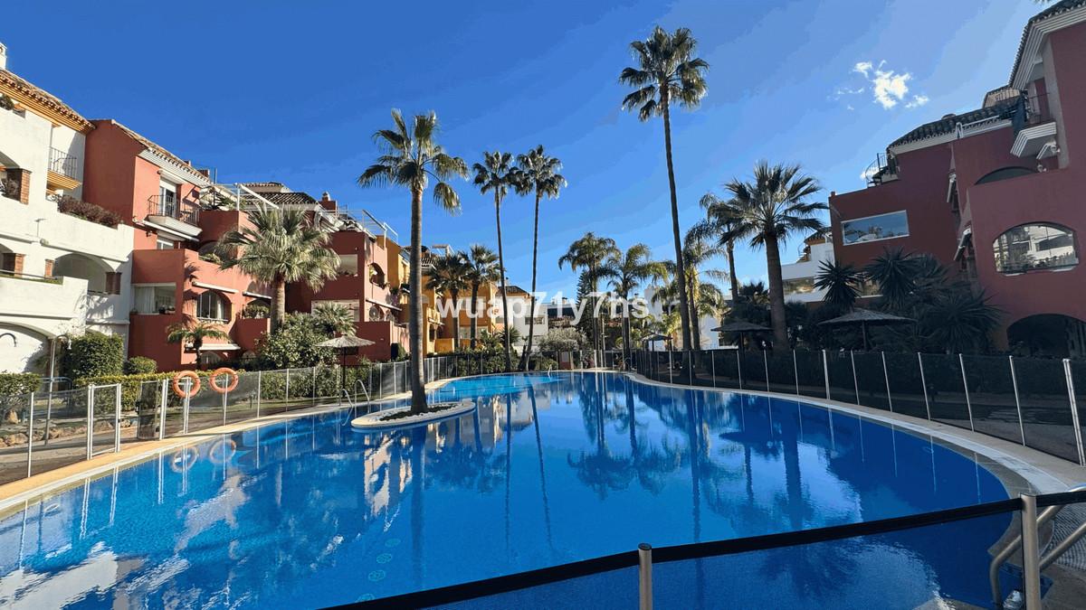 Apartment Middle Floor in Marbella