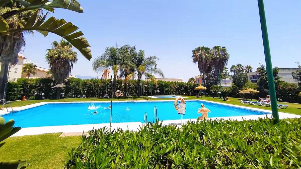 Apartment Penthouse in Estepona