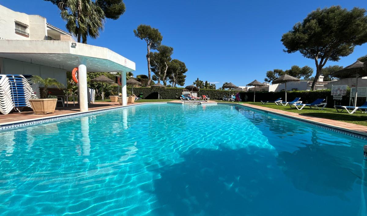 Villa Semi Detached in Miraflores