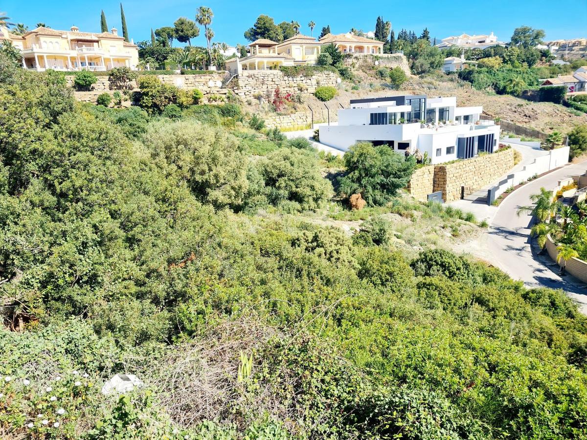 Plot Residential in Benahavís