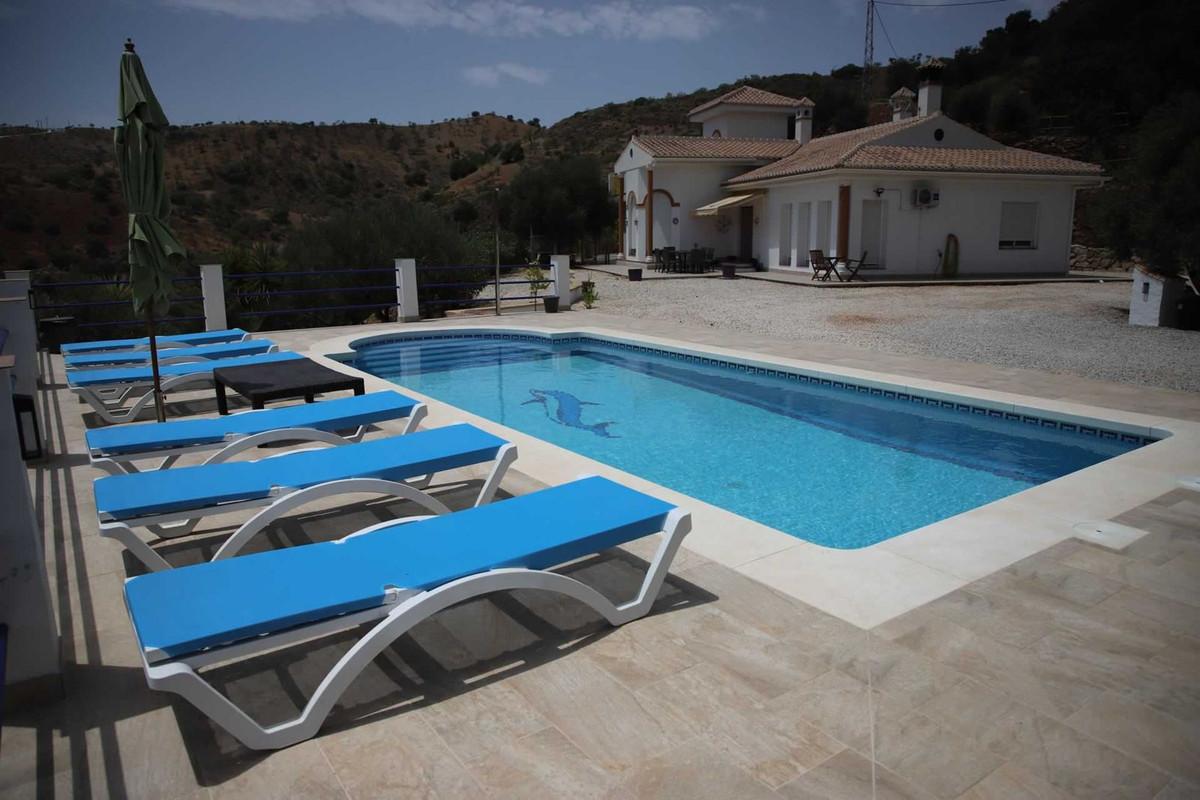 Villa Finca in Almogía