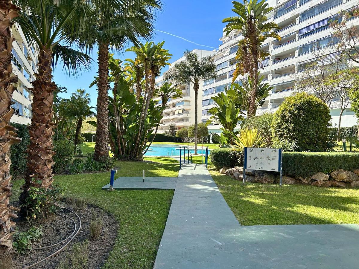 Apartment Middle Floor in Marbella