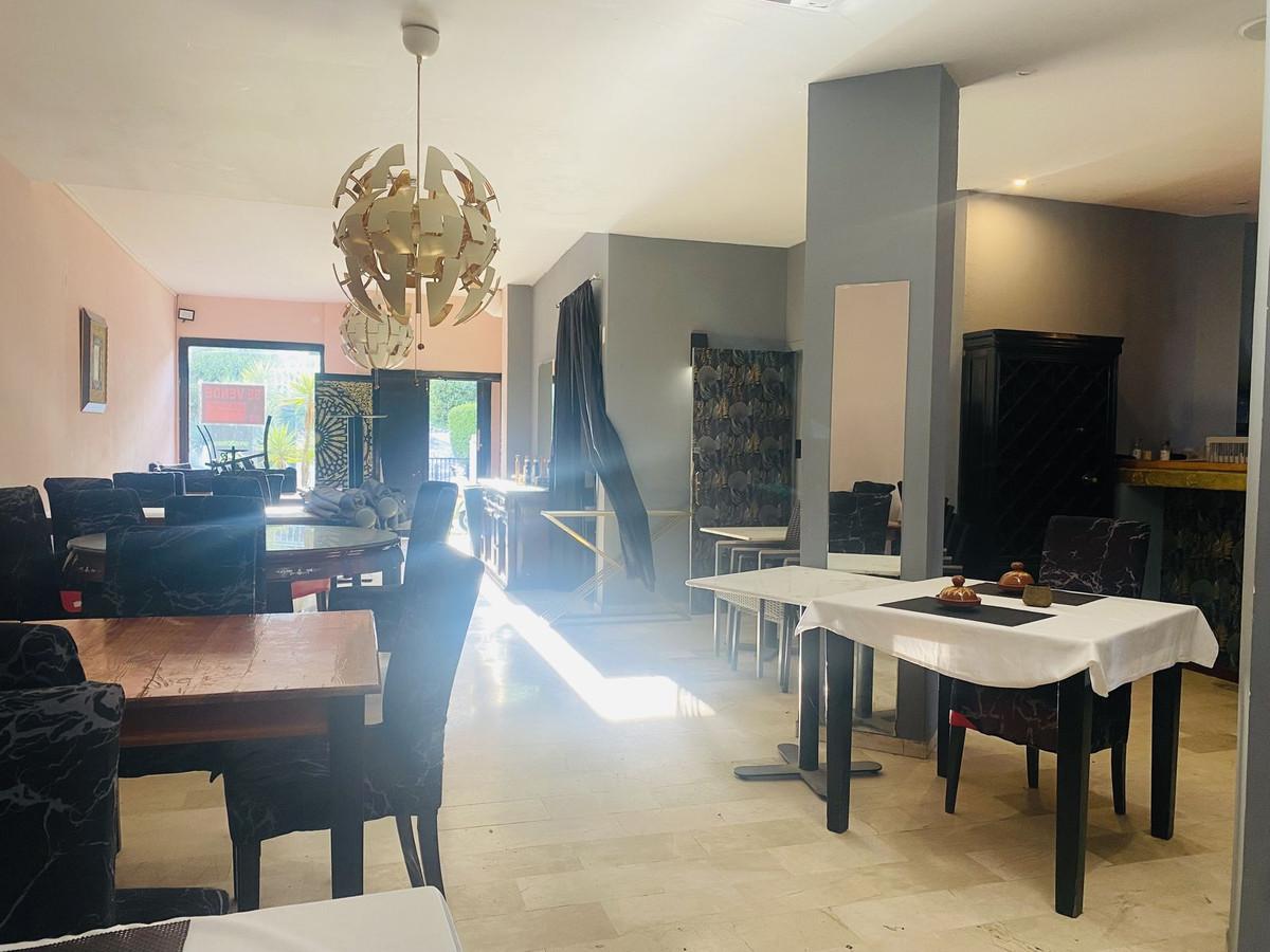 Commercial Restaurant in Torrenueva