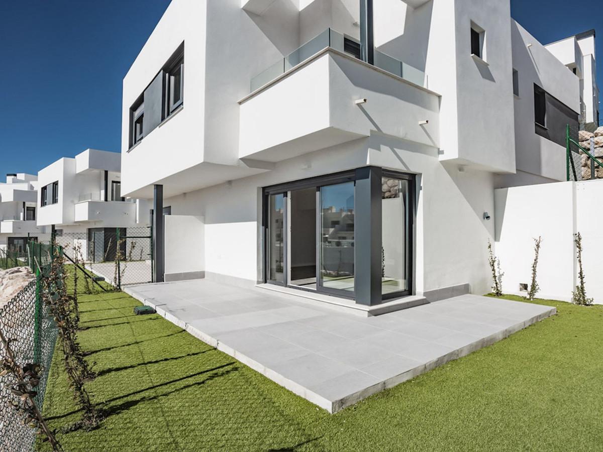 Villa Semi Detached in La Cala de Mijas