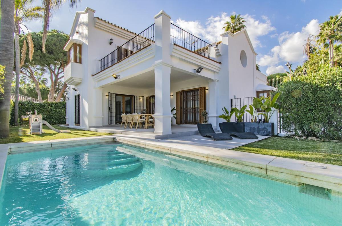 Villa Detached in Nagüeles