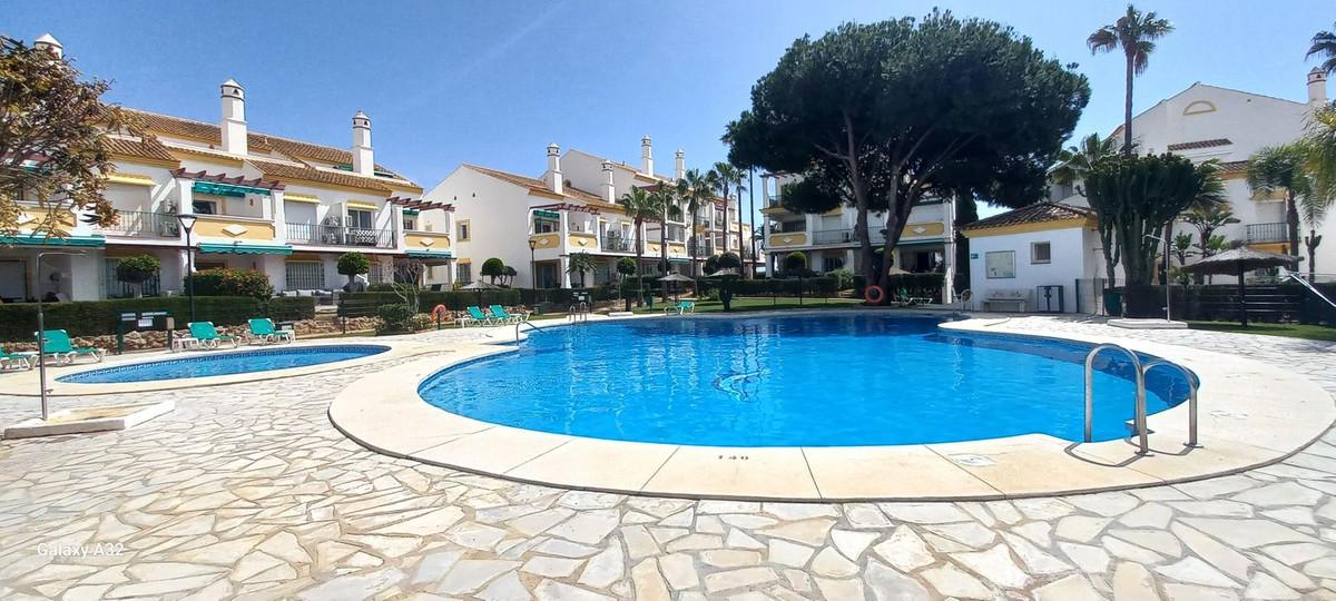 Apartment Ground Floor in Marbesa