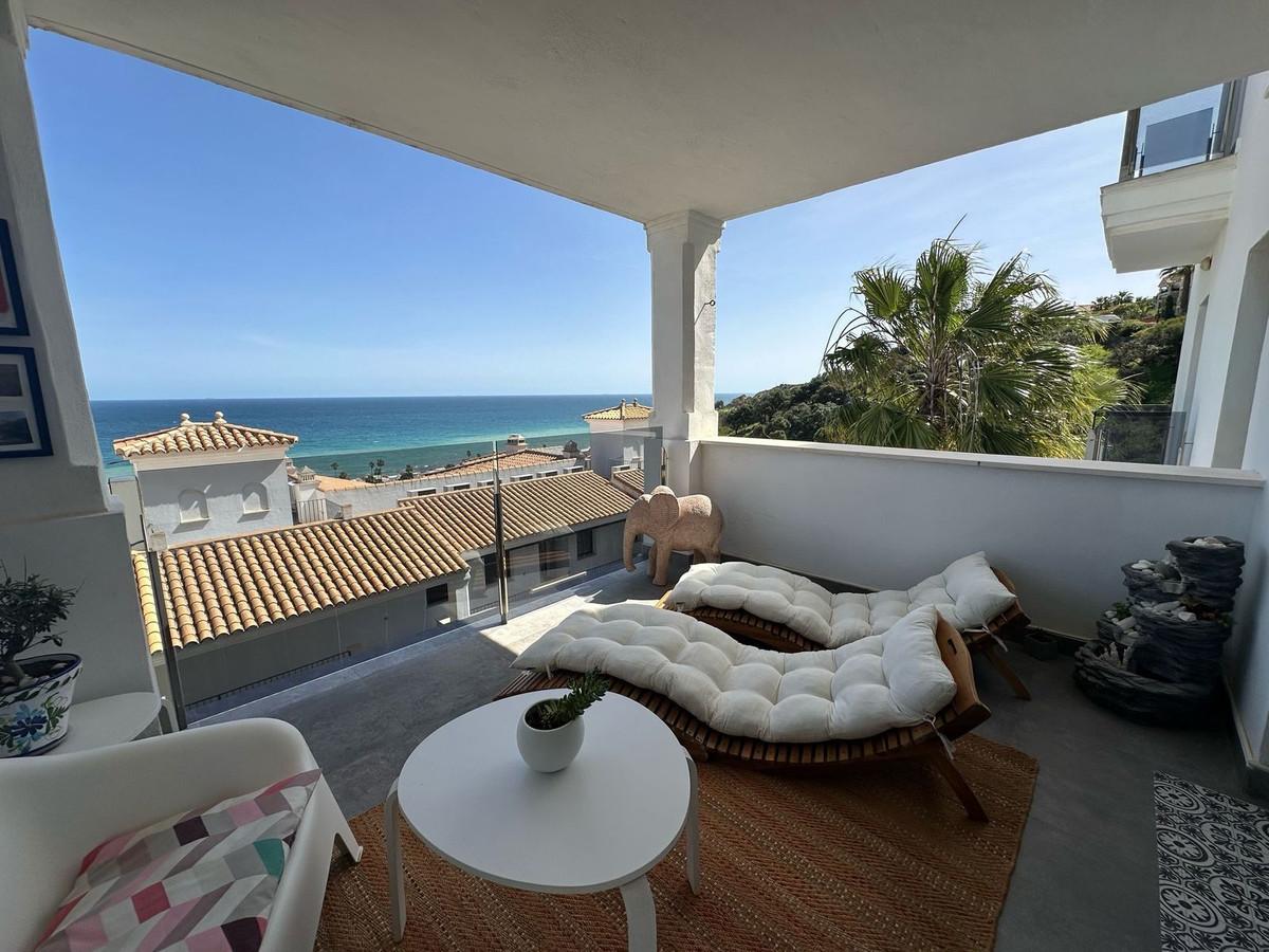Apartment Middle Floor in Manilva