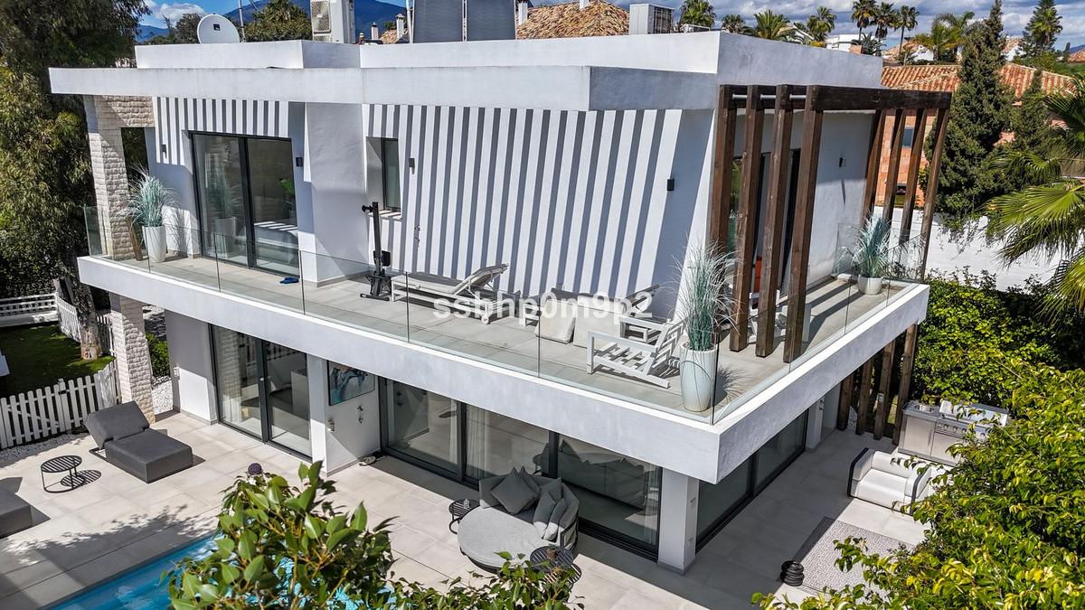 Villa Detached in Estepona