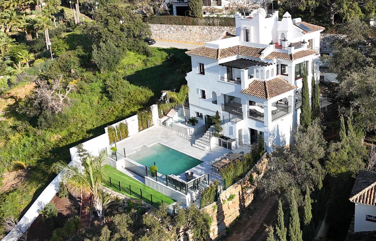 Villa Detached in Marbella