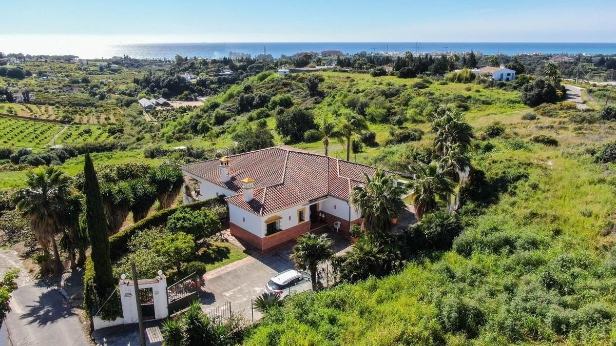 Villa Finca in Estepona