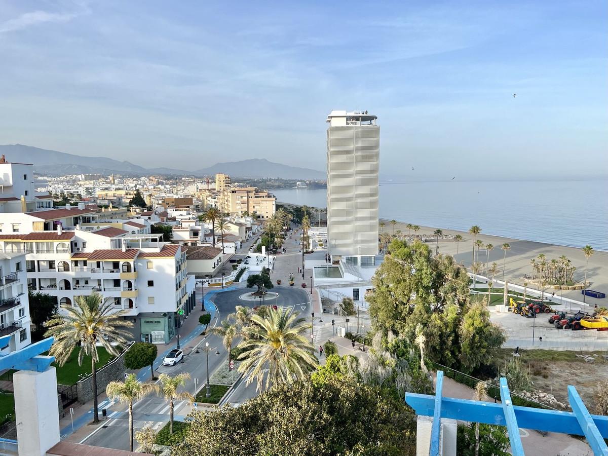 Apartment Middle Floor in Estepona
