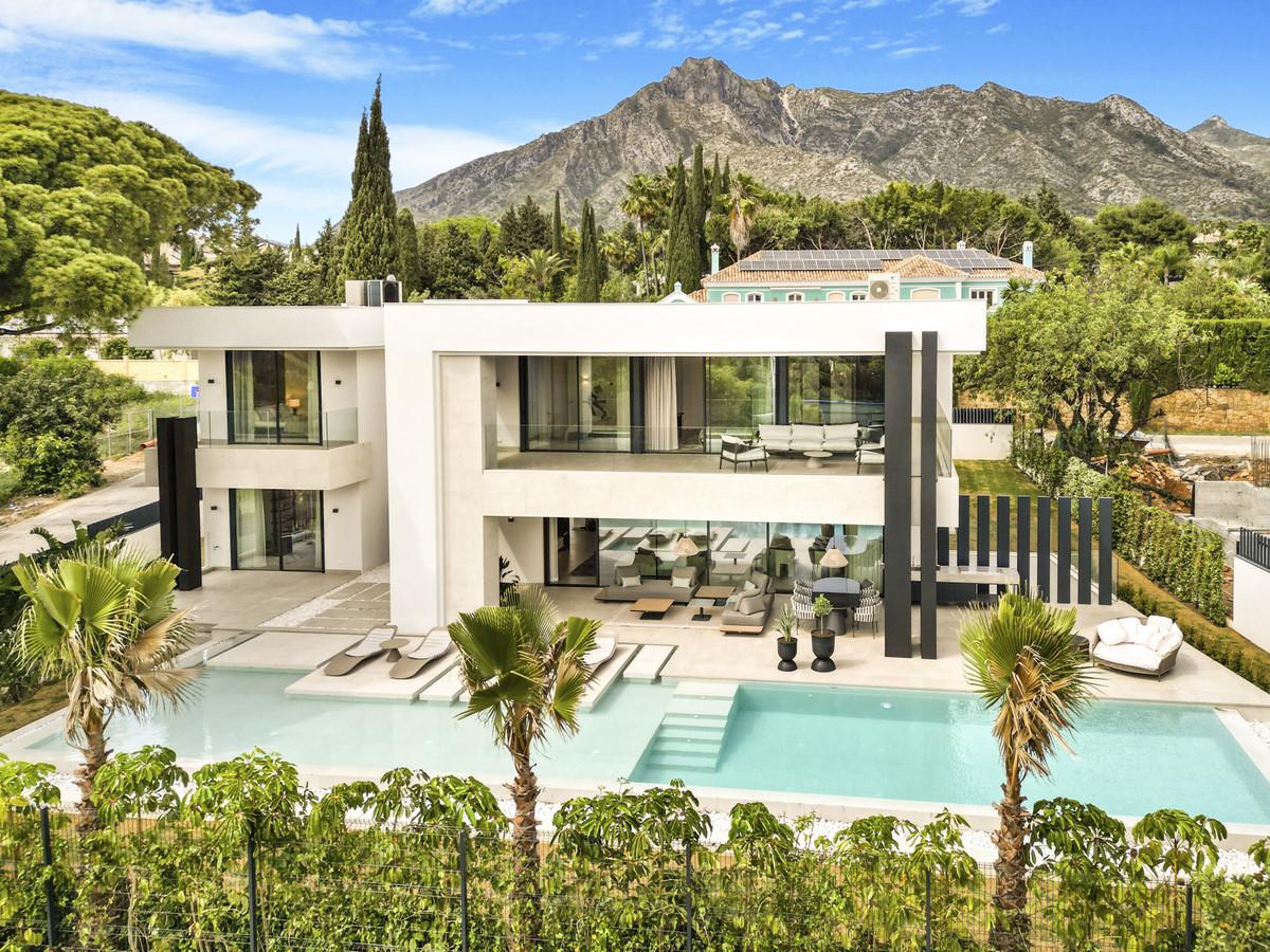 Villa Detached in The Golden Mile