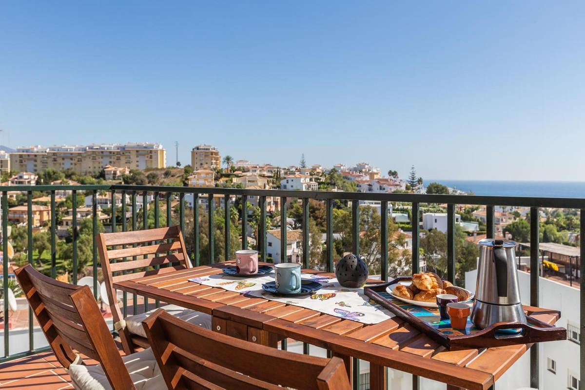 Apartment Middle Floor in La Cala de Mijas