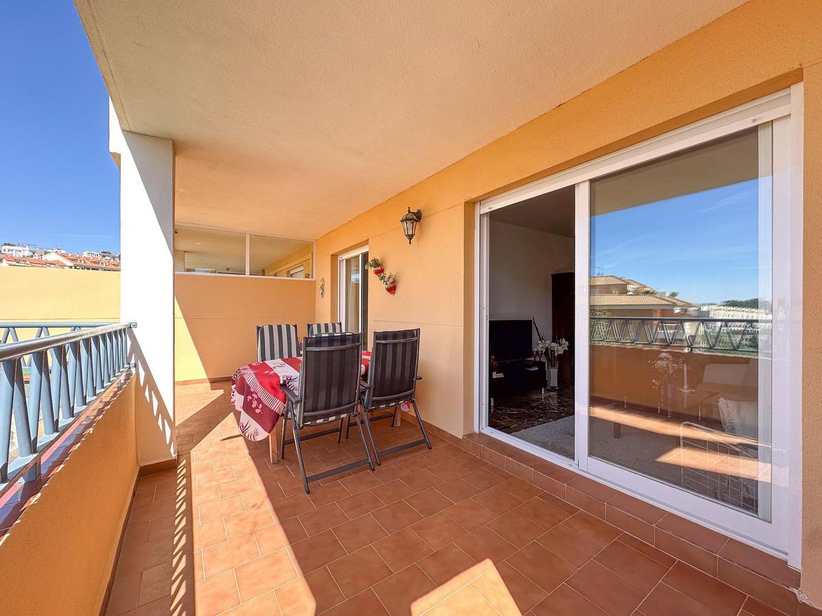 Apartment Middle Floor in Carvajal
