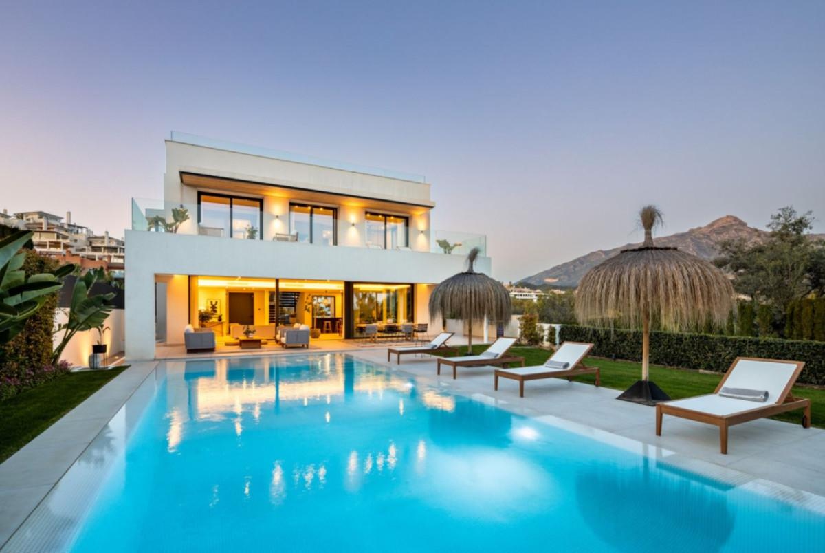 Villa Detached in Marbella