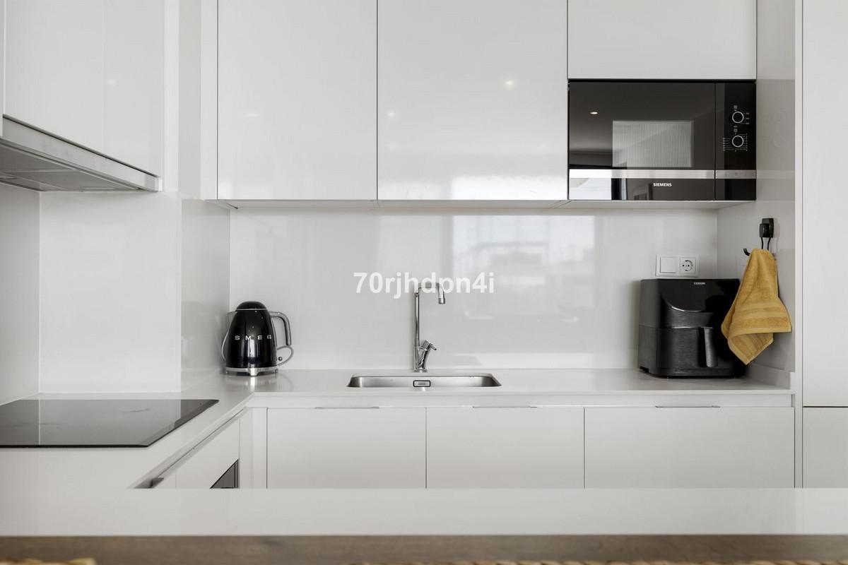 Apartment Middle Floor in Estepona