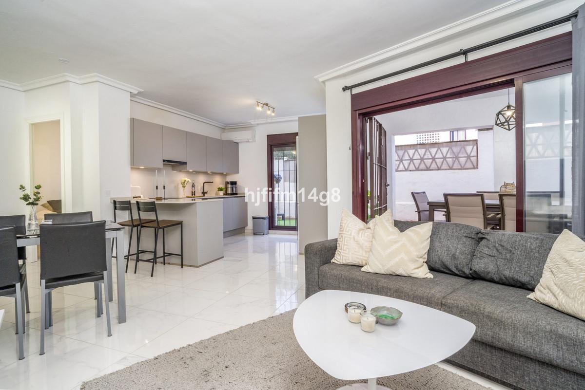 Apartment Ground Floor in Nueva Andalucía