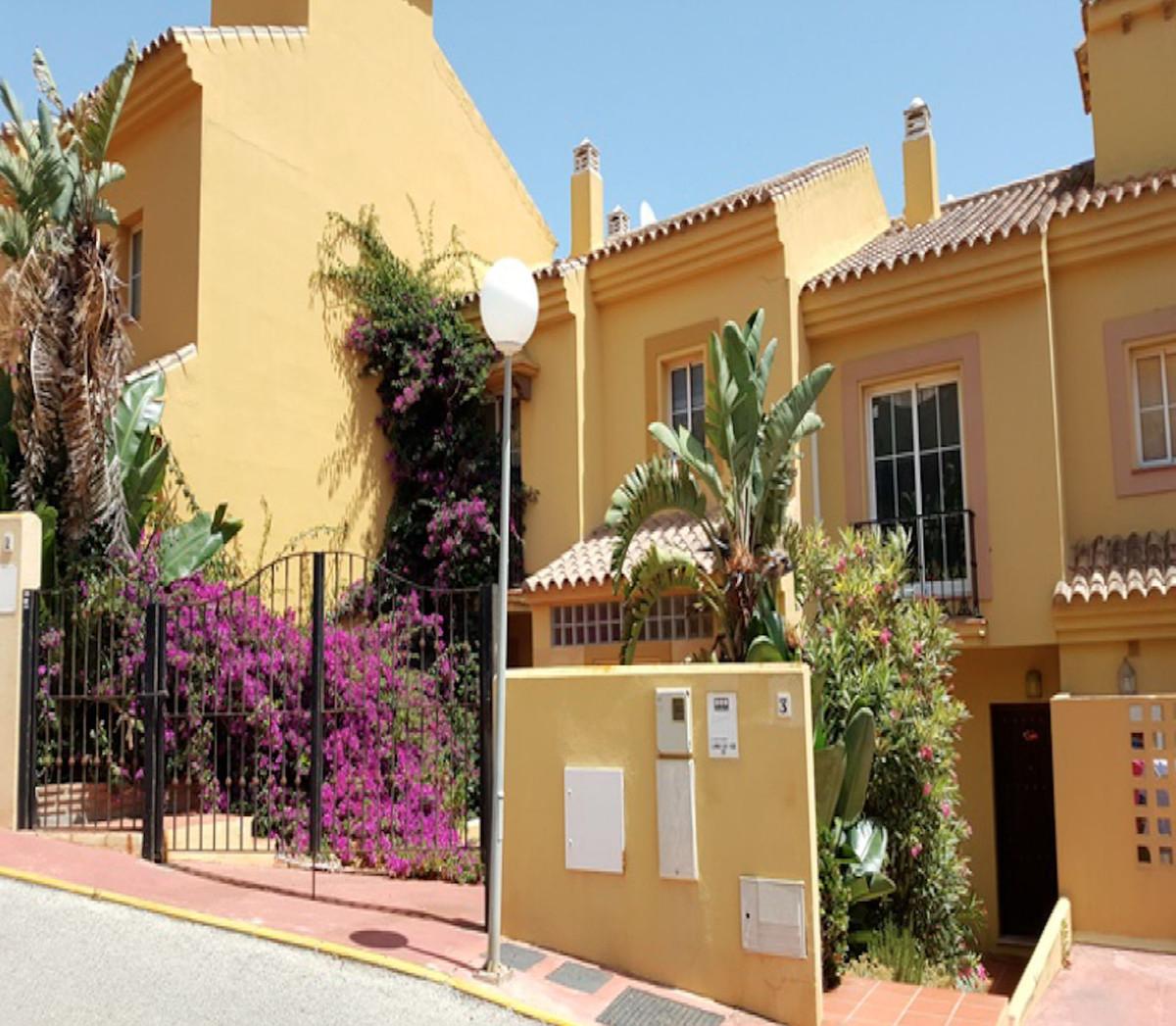Townhouse Terraced in La Alcaidesa