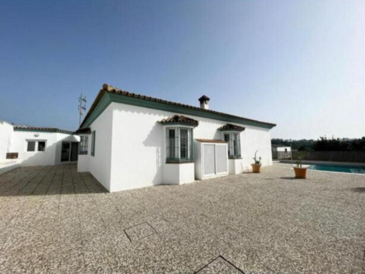 Villa Detached in San Roque